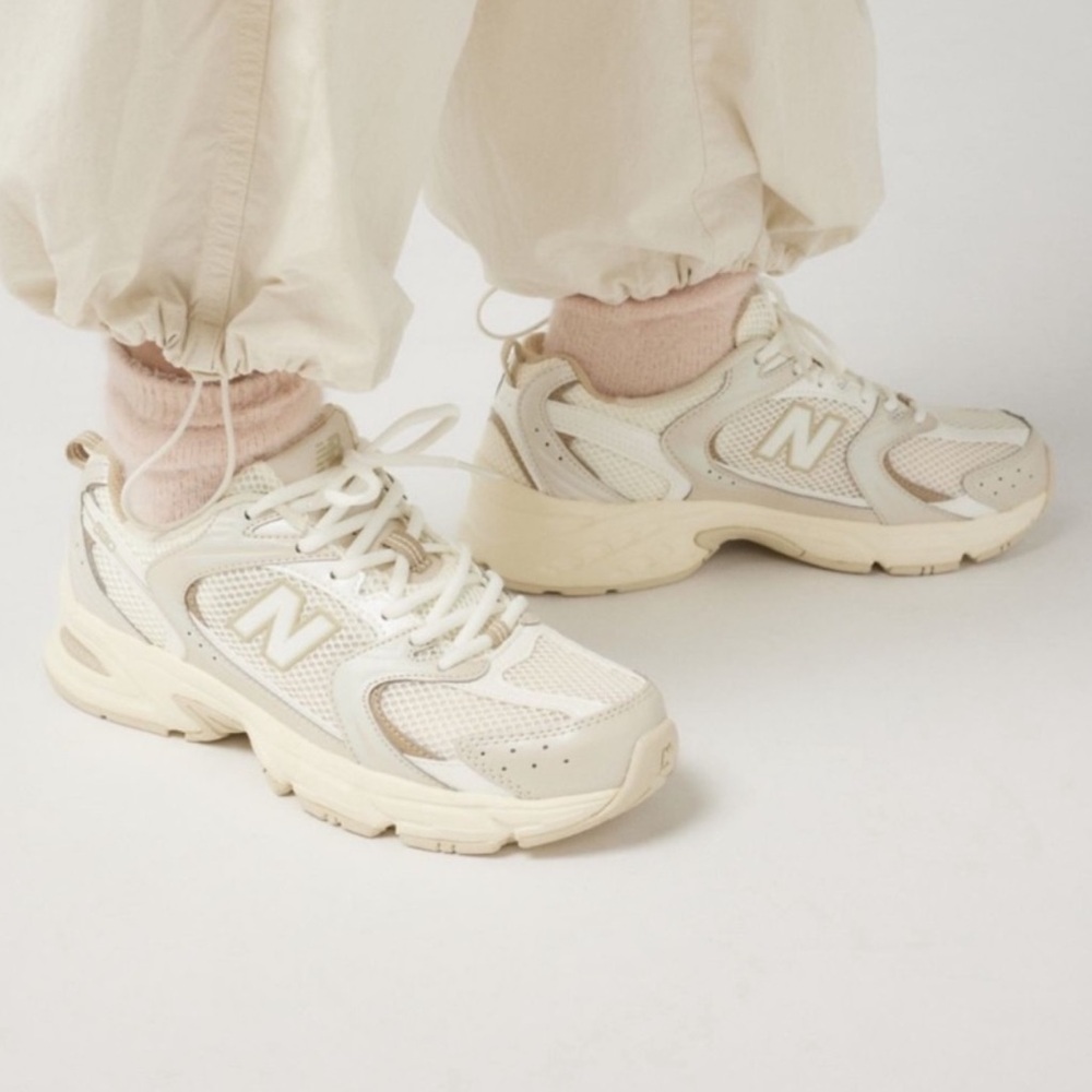 New Balance 530 Sneakers Beige - Picture 3 of 16